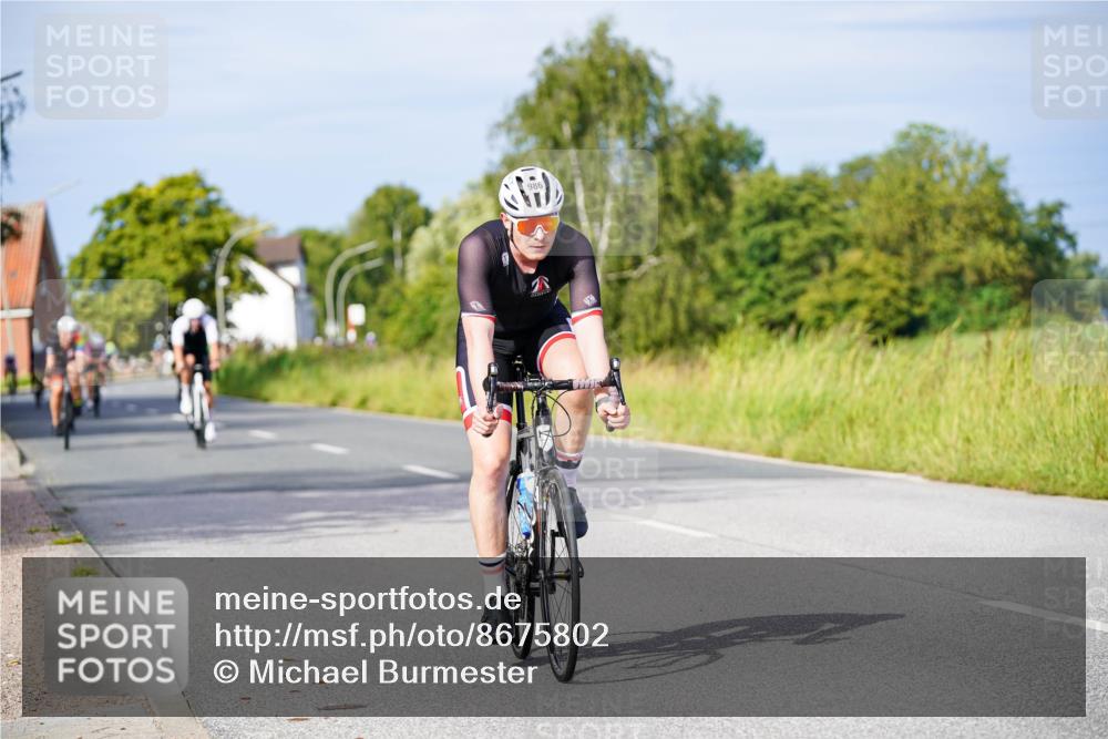 31.08.2025 - Elbe Triathlon Hamburg Michael Burmester http://msf.ph/oto/8675802 31.08.2025 10:21:36 Radfahren 736, 766, 788, 907, 933, 957, 960, 986 meine-sportfotos.de