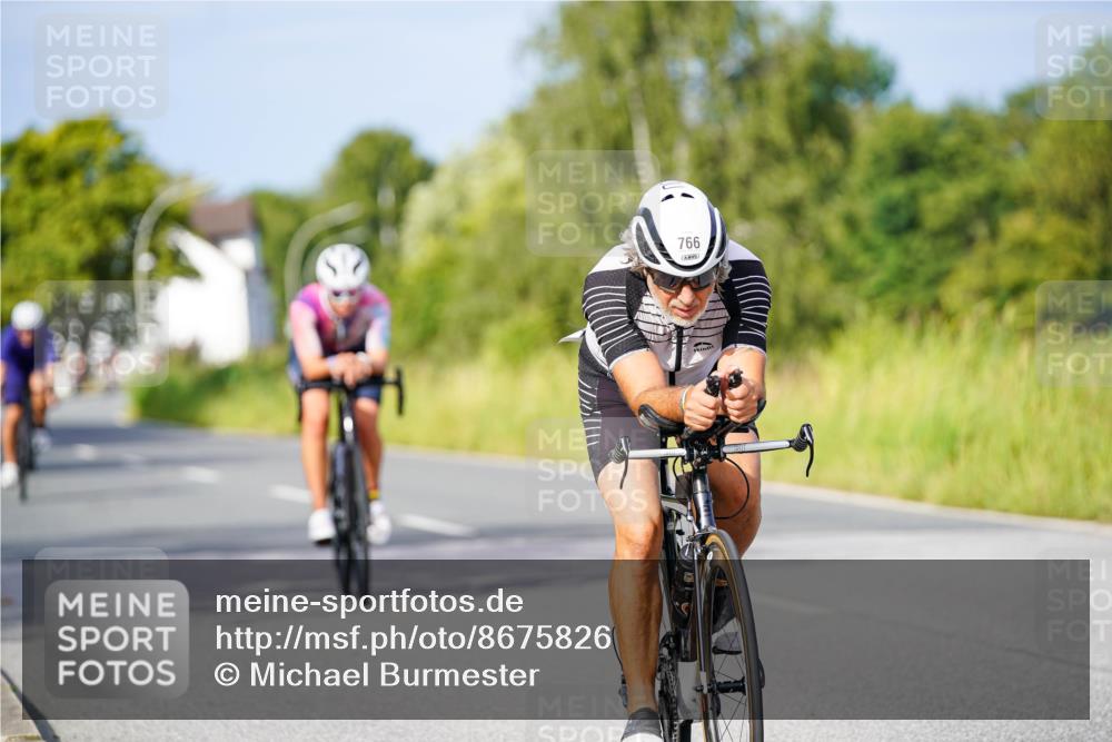 31.08.2025 - Elbe Triathlon Hamburg Michael Burmester http://msf.ph/oto/8675826 31.08.2025 10:21:41 Radfahren 736, 764, 766, 788, 895, 900, 907, 933 meine-sportfotos.de