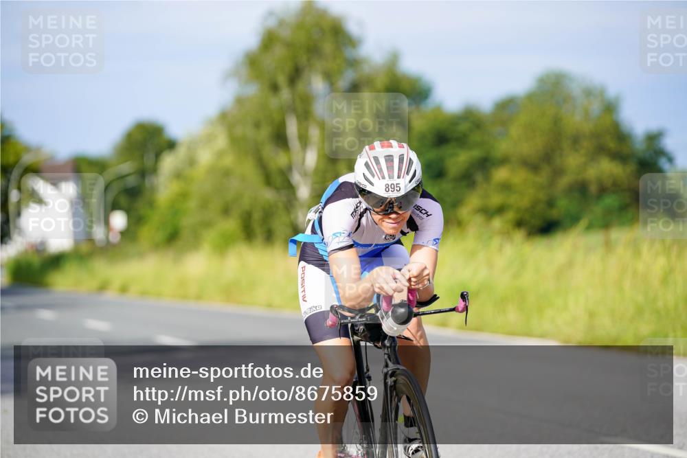 31.08.2025 - Elbe Triathlon Hamburg Michael Burmester http://msf.ph/oto/8675859 31.08.2025 10:21:47 Radfahren 764, 849, 895, 900, 1001, 1024 meine-sportfotos.de