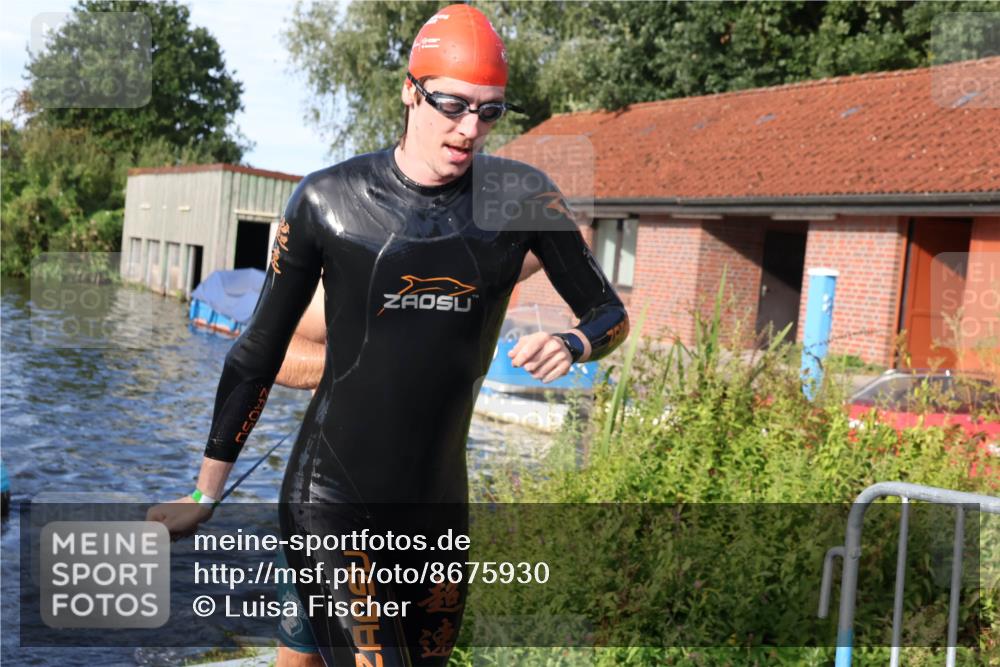 31.08.2025 - Elbe Triathlon Hamburg Luisa Fischer http://msf.ph/oto/8675930 31.08.2025 09:01:54 Schwimmen 421, 434, 444, 507, 519 meine-sportfotos.de