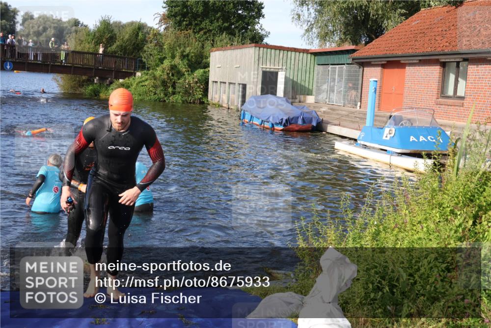 31.08.2025 - Elbe Triathlon Hamburg Luisa Fischer http://msf.ph/oto/8675933 31.08.2025 09:01:58 Schwimmen 434, 444, 469, 507, 519 meine-sportfotos.de