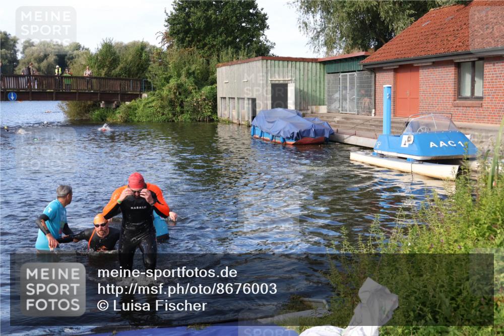 31.08.2025 - Elbe Triathlon Hamburg Luisa Fischer http://msf.ph/oto/8676003 31.08.2025 09:02:58 Schwimmen 480, 493, 496 meine-sportfotos.de