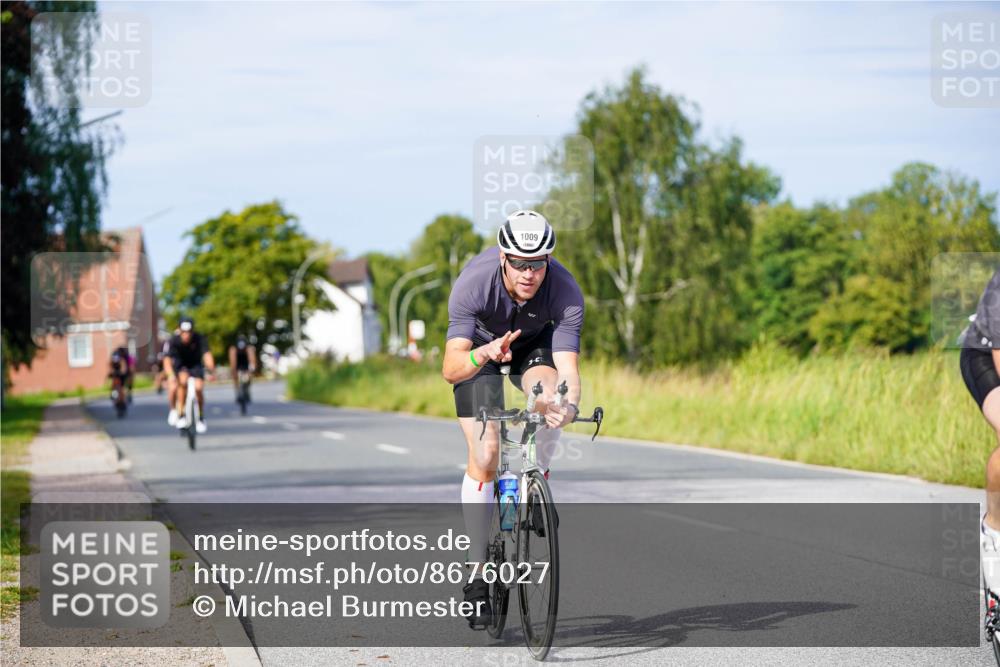 31.08.2025 - Elbe Triathlon Hamburg Michael Burmester http://msf.ph/oto/8676027 31.08.2025 10:22:25 Radfahren 832, 899, 983, 1009, 1051, 1052, 1085 meine-sportfotos.de