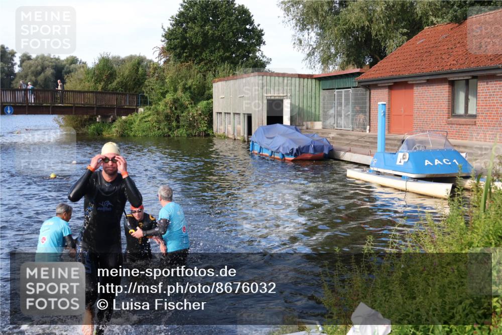 31.08.2025 - Elbe Triathlon Hamburg Luisa Fischer http://msf.ph/oto/8676032 31.08.2025 09:03:31 Schwimmen 394, 582, 619 meine-sportfotos.de