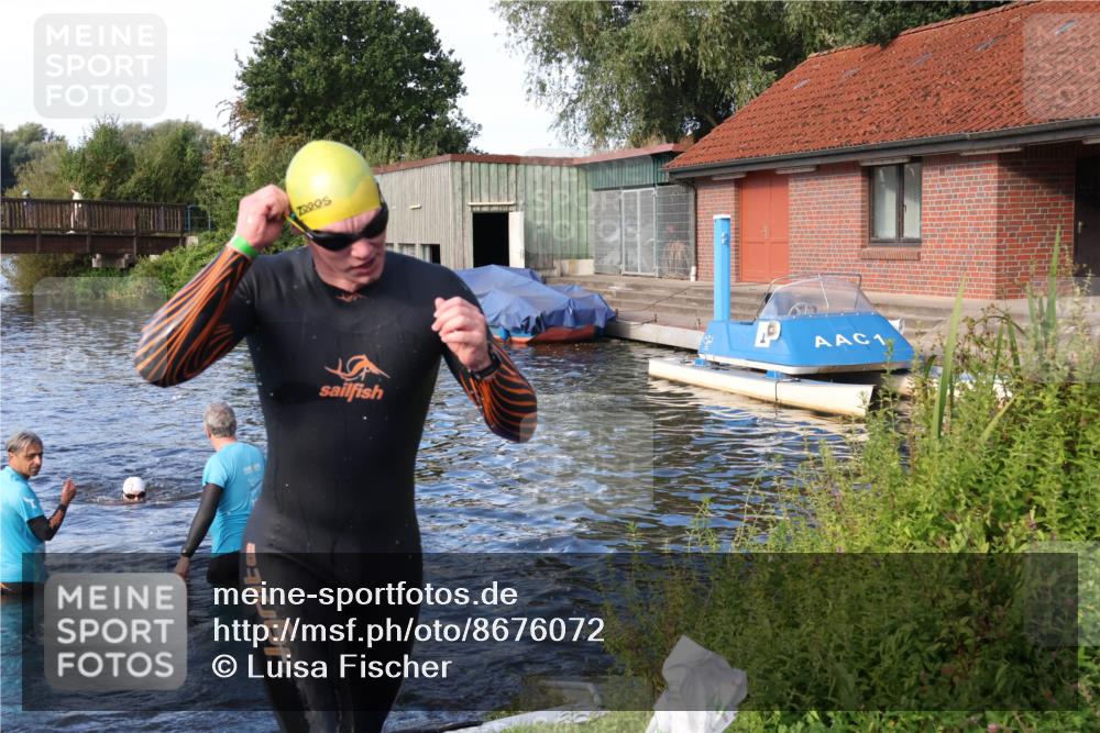 31.08.2025 - Elbe Triathlon Hamburg Luisa Fischer http://msf.ph/oto/8676072 31.08.2025 09:03:53 Schwimmen 387, 483, 528 meine-sportfotos.de