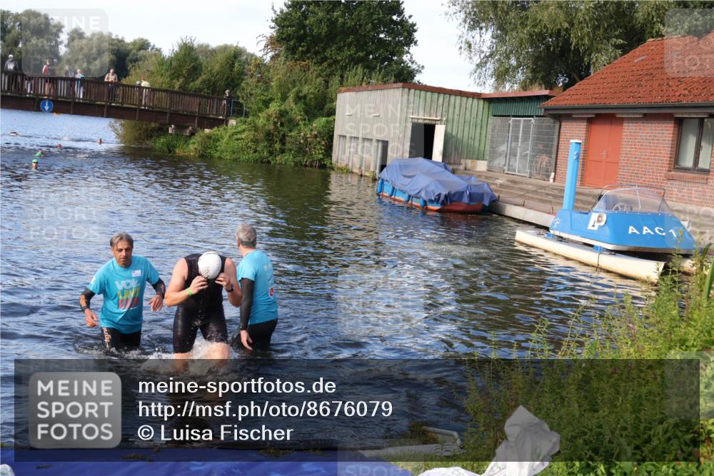 31.08.2025 - Elbe Triathlon Hamburg Luisa Fischer http://msf.ph/oto/8676079 31.08.2025 09:03:59 Schwimmen 528 meine-sportfotos.de