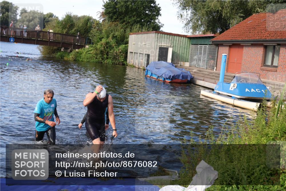 31.08.2025 - Elbe Triathlon Hamburg Luisa Fischer http://msf.ph/oto/8676082 31.08.2025 09:04:00 Schwimmen 528 meine-sportfotos.de