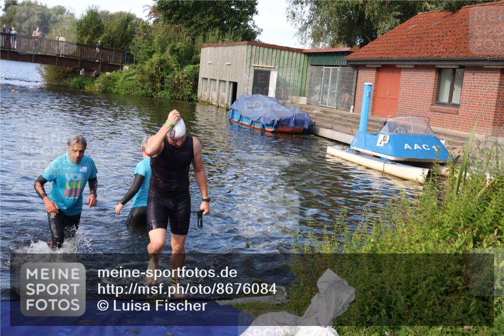 31.08.2025 - Elbe Triathlon Hamburg Luisa Fischer http://msf.ph/oto/8676084 31.08.2025 09:04:01 Schwimmen 528 meine-sportfotos.de
