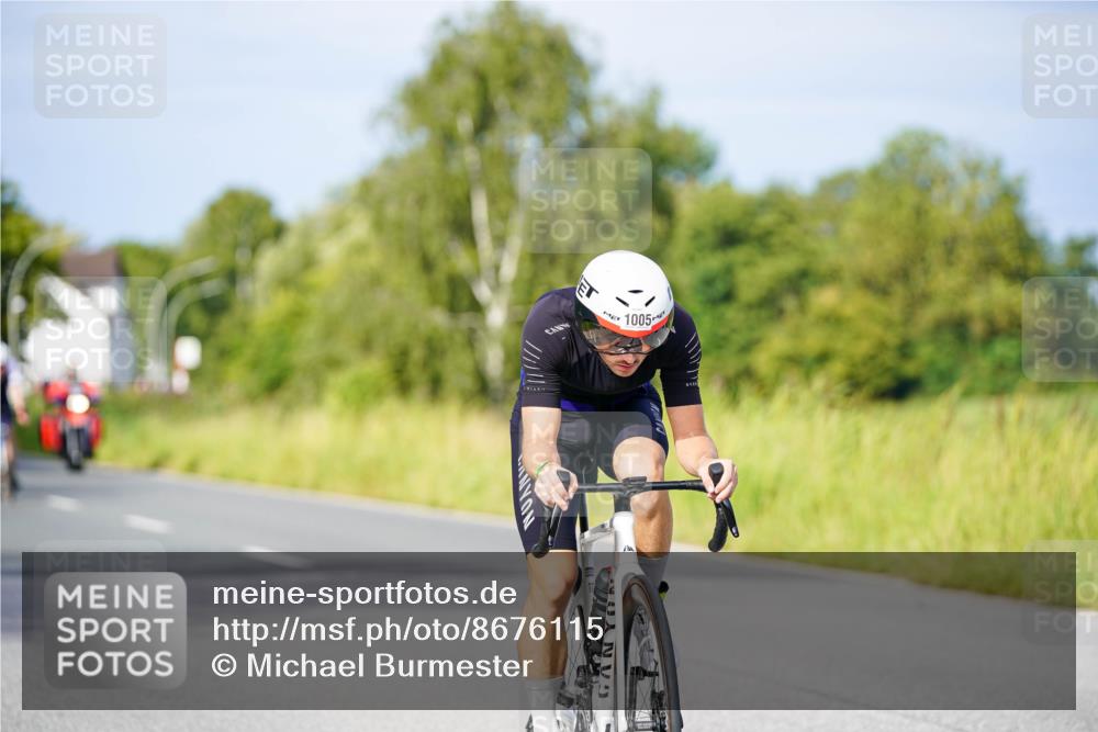 31.08.2025 - Elbe Triathlon Hamburg Michael Burmester http://msf.ph/oto/8676115 31.08.2025 10:22:46 Radfahren 878, 950, 1005, 1007, 1048 meine-sportfotos.de