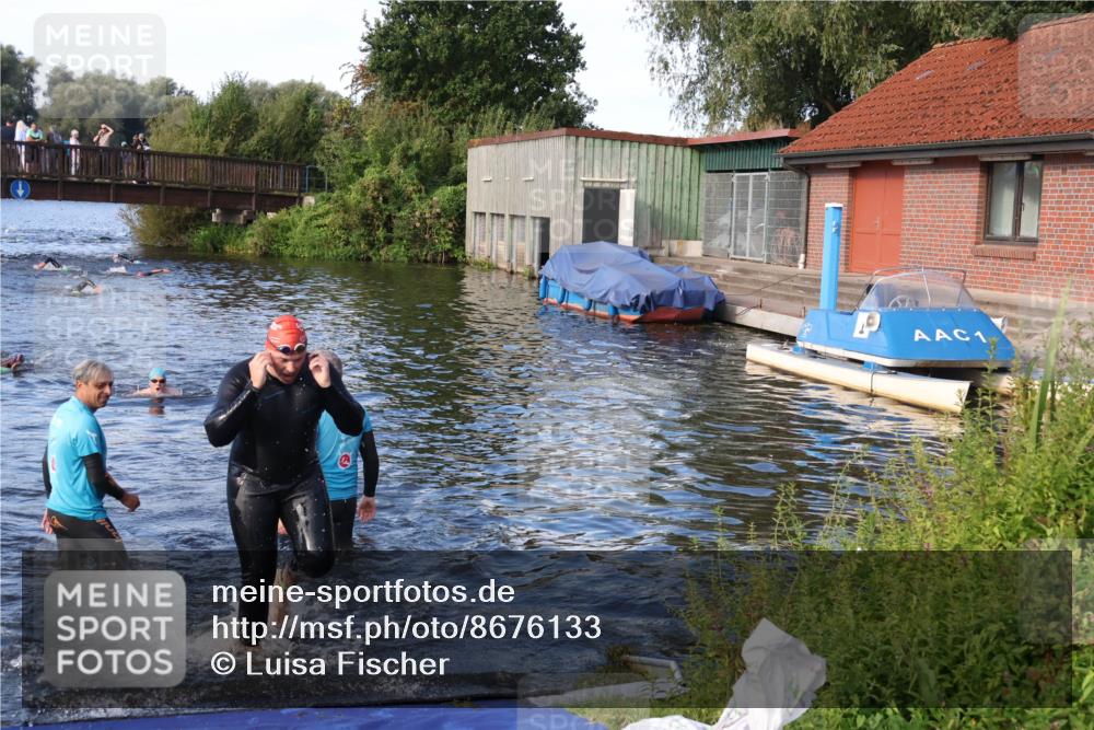 31.08.2025 - Elbe Triathlon Hamburg Luisa Fischer http://msf.ph/oto/8676133 31.08.2025 09:05:07 Schwimmen 504 meine-sportfotos.de