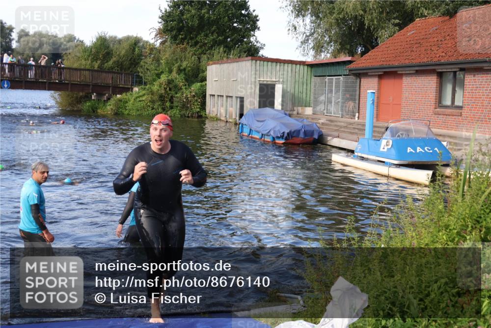 31.08.2025 - Elbe Triathlon Hamburg Luisa Fischer http://msf.ph/oto/8676140 31.08.2025 09:05:08 Schwimmen 504 meine-sportfotos.de