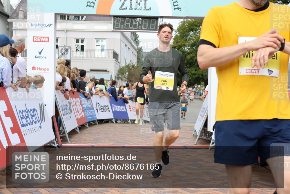 31.08.2025 - 21. Blankeneser Heldenlauf Strokosch-Dieckow http://msf.ph/oto/8676165 31.08.2025 10:28:40 Ziel 2173, 2727, 2697, 2700, 2351, 2687 meine-sportfotos.de