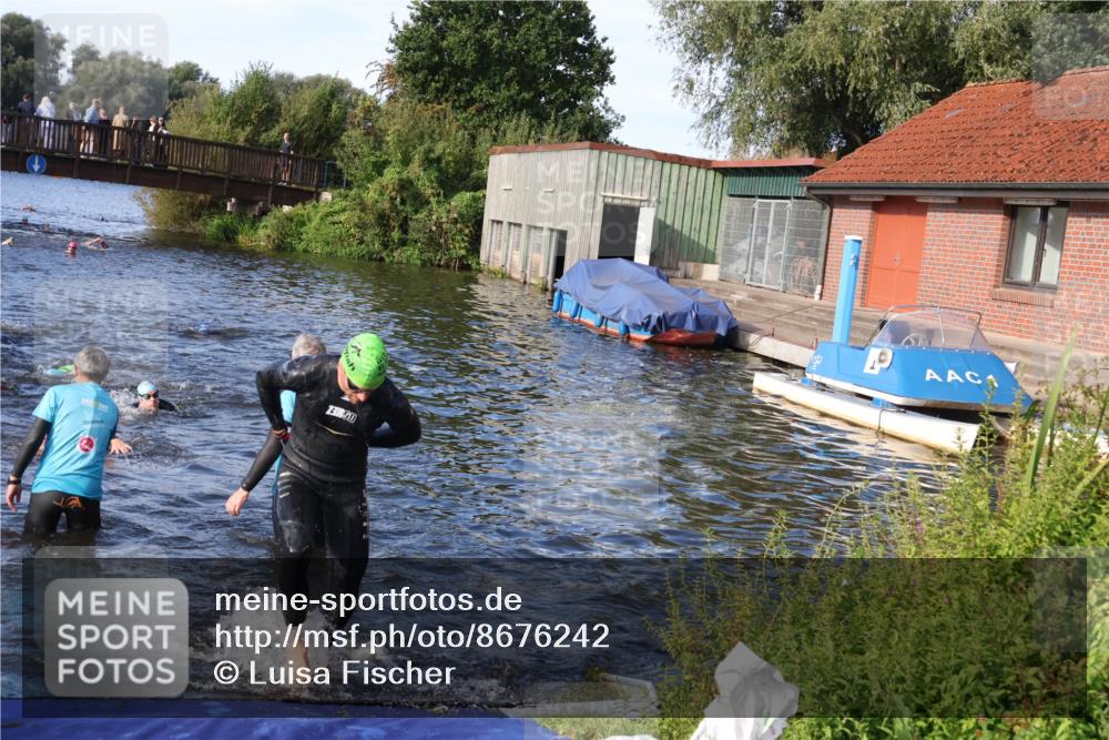 31.08.2025 - Elbe Triathlon Hamburg Luisa Fischer http://msf.ph/oto/8676242 31.08.2025 09:06:11 Schwimmen 410, 447, 598, 645 meine-sportfotos.de