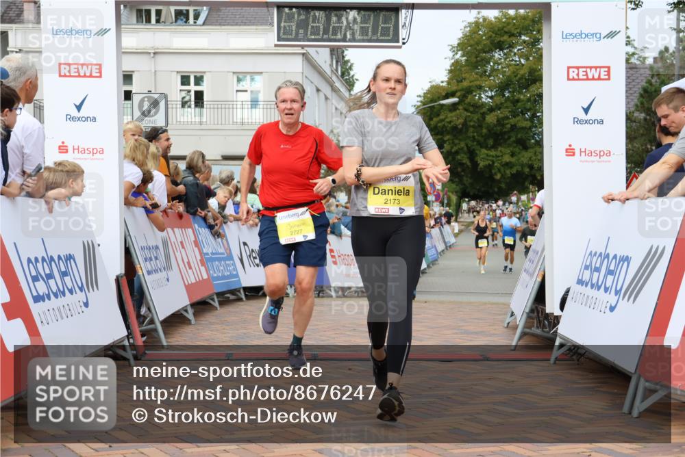 31.08.2025 - 21. Blankeneser Heldenlauf Strokosch-Dieckow http://msf.ph/oto/8676247 31.08.2025 10:28:33 Ziel 2249, 2173, 2727, 2351 meine-sportfotos.de
