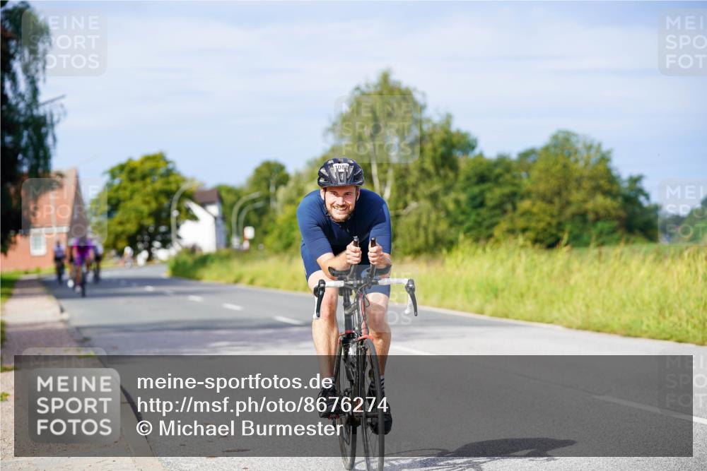 31.08.2025 - Elbe Triathlon Hamburg Michael Burmester http://msf.ph/oto/8676274 31.08.2025 10:23:21 Radfahren 812, 1016, 1056, 1086, 1088, 1107 meine-sportfotos.de