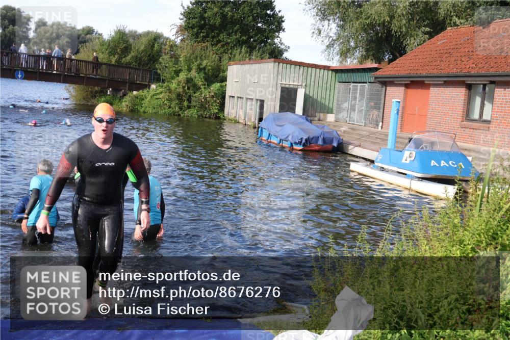 31.08.2025 - Elbe Triathlon Hamburg Luisa Fischer http://msf.ph/oto/8676276 31.08.2025 09:06:23 Schwimmen 416, 524, 530, 598 meine-sportfotos.de