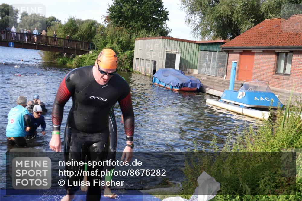 31.08.2025 - Elbe Triathlon Hamburg Luisa Fischer http://msf.ph/oto/8676282 31.08.2025 09:06:24 Schwimmen 416, 524, 530, 537, 598 meine-sportfotos.de