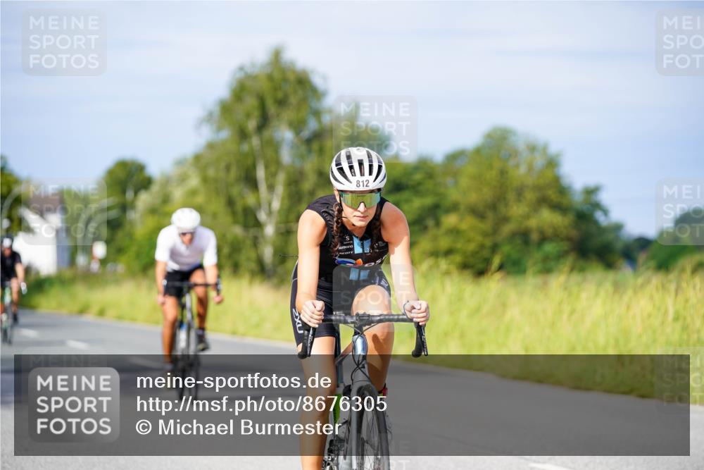 31.08.2025 - Elbe Triathlon Hamburg Michael Burmester http://msf.ph/oto/8676305 31.08.2025 10:23:28 Radfahren 399, 812, 1037, 1088, 1093 meine-sportfotos.de