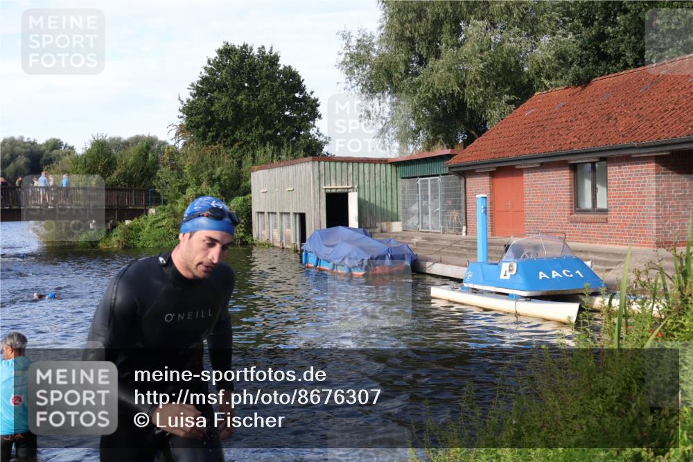 31.08.2025 - Elbe Triathlon Hamburg Luisa Fischer http://msf.ph/oto/8676307 31.08.2025 09:06:34 Schwimmen 537 meine-sportfotos.de