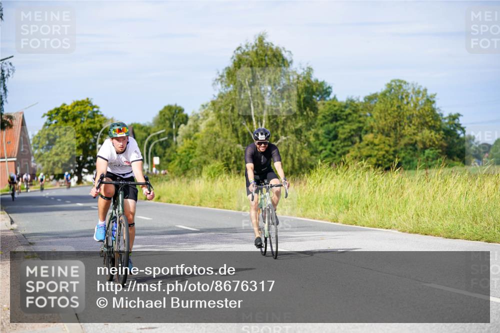 31.08.2025 - Elbe Triathlon Hamburg Michael Burmester http://msf.ph/oto/8676317 31.08.2025 10:23:31 Radfahren 399, 812, 1037, 1093 meine-sportfotos.de