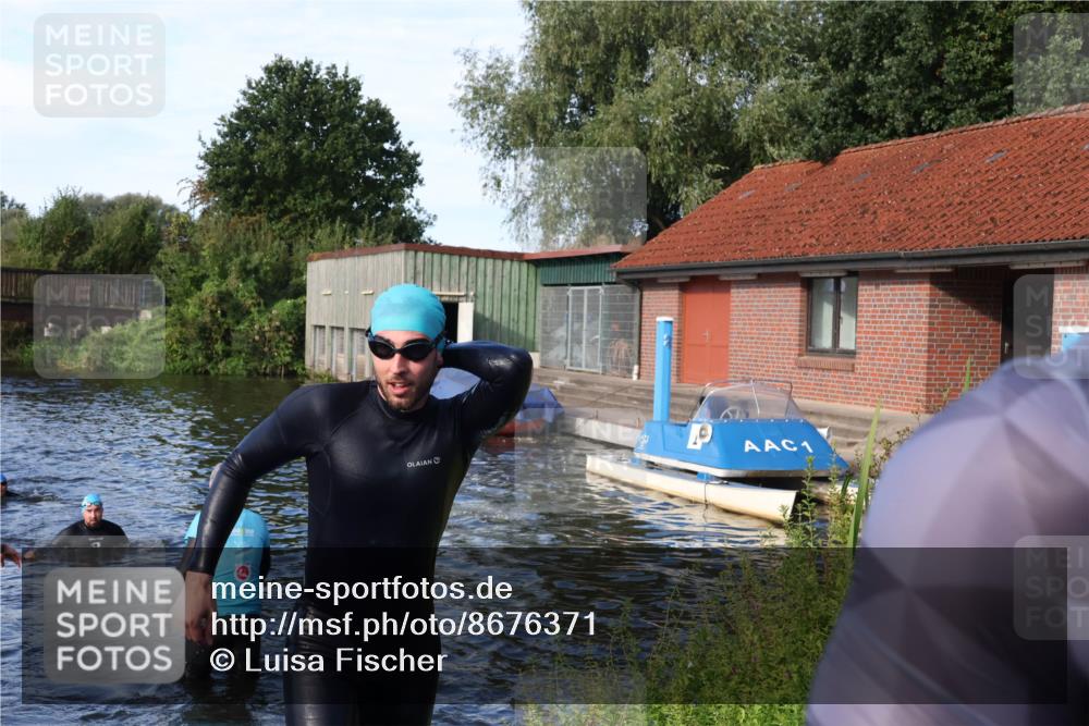 31.08.2025 - Elbe Triathlon Hamburg Luisa Fischer http://msf.ph/oto/8676371 31.08.2025 09:07:18 Schwimmen 388, 482, 510 meine-sportfotos.de