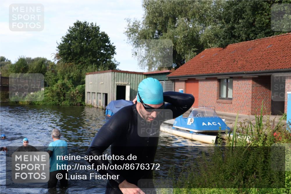 31.08.2025 - Elbe Triathlon Hamburg Luisa Fischer http://msf.ph/oto/8676372 31.08.2025 09:07:18 Schwimmen 388, 482, 510 meine-sportfotos.de