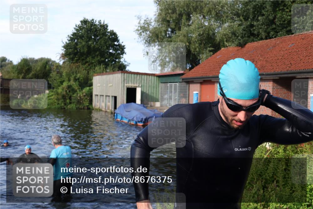 31.08.2025 - Elbe Triathlon Hamburg Luisa Fischer http://msf.ph/oto/8676375 31.08.2025 09:07:19 Schwimmen 388, 482, 510 meine-sportfotos.de