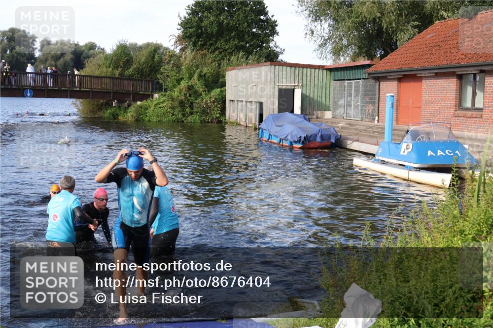 31.08.2025 - Elbe Triathlon Hamburg Luisa Fischer http://msf.ph/oto/8676404 31.08.2025 09:07:32 Schwimmen 388, 402, 405, 487, 618 meine-sportfotos.de