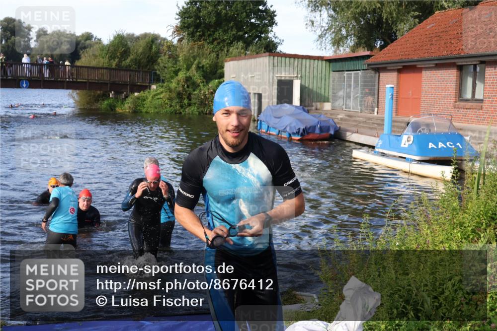 31.08.2025 - Elbe Triathlon Hamburg Luisa Fischer http://msf.ph/oto/8676412 31.08.2025 09:07:34 Schwimmen 402, 405, 487, 618 meine-sportfotos.de
