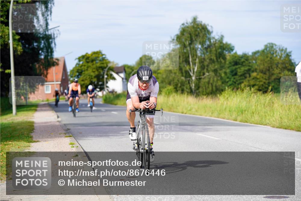 31.08.2025 - Elbe Triathlon Hamburg Michael Burmester http://msf.ph/oto/8676446 31.08.2025 10:24:03 Radfahren 741, 752, 761, 961, 962, 1158 meine-sportfotos.de
