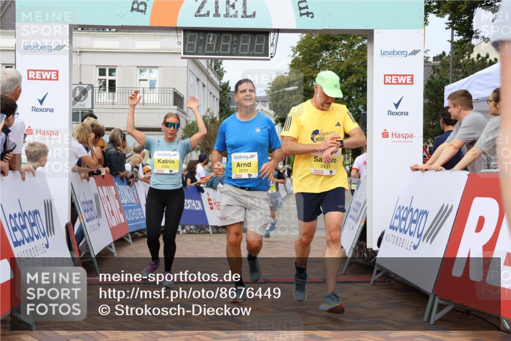 31.08.2025 - 21. Blankeneser Heldenlauf Strokosch-Dieckow http://msf.ph/oto/8676449 31.08.2025 10:28:23 Ziel 2249, 2140, 2133, 2625, 2431, 2088, 2052, 2531 meine-sportfotos.de