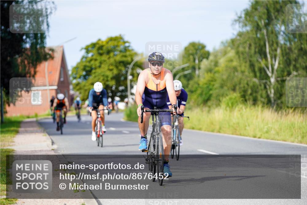 31.08.2025 - Elbe Triathlon Hamburg Michael Burmester http://msf.ph/oto/8676452 31.08.2025 10:24:06 Radfahren 752, 761, 961, 962, 997, 1158 meine-sportfotos.de