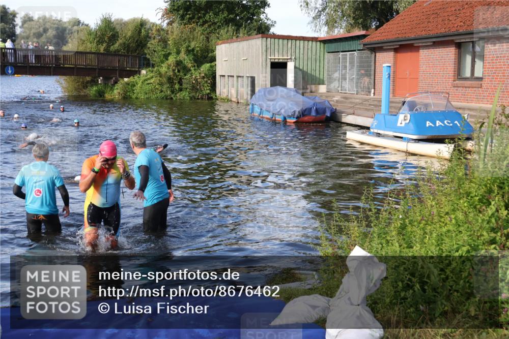 31.08.2025 - Elbe Triathlon Hamburg Luisa Fischer http://msf.ph/oto/8676462 31.08.2025 09:08:28 Schwimmen 500 meine-sportfotos.de