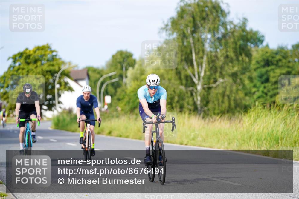 31.08.2025 - Elbe Triathlon Hamburg Michael Burmester http://msf.ph/oto/8676494 31.08.2025 10:24:14 Radfahren 975, 997, 1018, 1047, 1076 meine-sportfotos.de