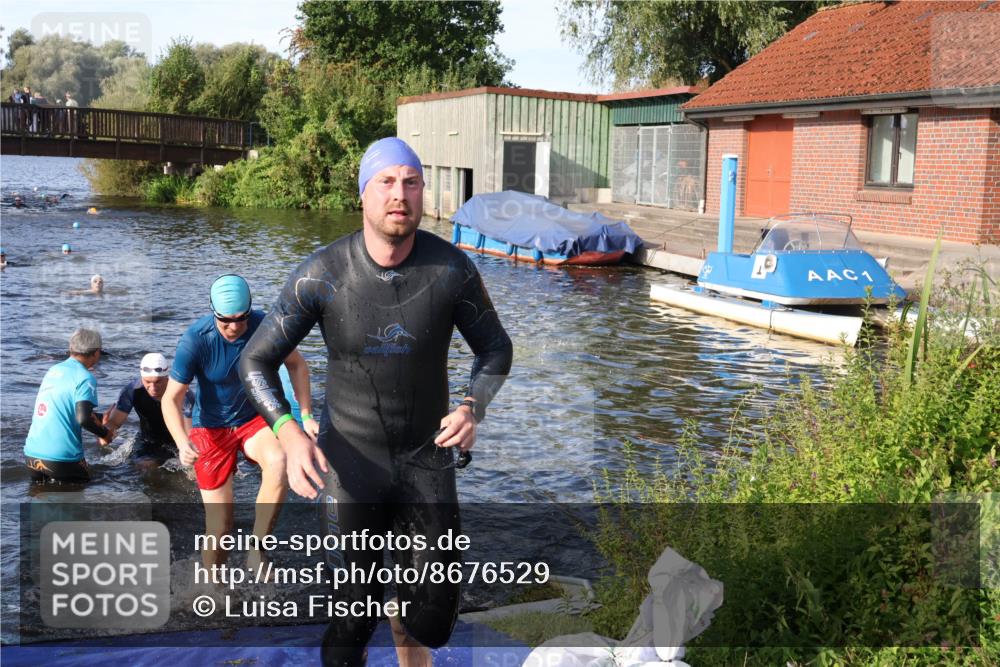 31.08.2025 - Elbe Triathlon Hamburg Luisa Fischer http://msf.ph/oto/8676529 31.08.2025 09:08:58 Schwimmen 418, 422, 472, 497, 521, 925 meine-sportfotos.de