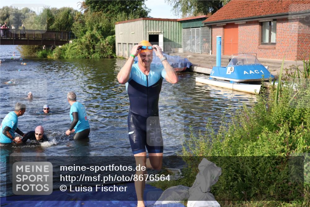 31.08.2025 - Elbe Triathlon Hamburg Luisa Fischer http://msf.ph/oto/8676564 31.08.2025 09:09:05 Schwimmen 418, 472, 511 meine-sportfotos.de