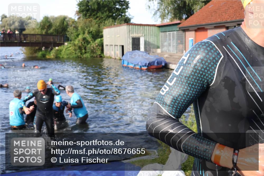 31.08.2025 - Elbe Triathlon Hamburg Luisa Fischer http://msf.ph/oto/8676655 31.08.2025 09:09:57 Schwimmen 459, 481, 589, 646 meine-sportfotos.de