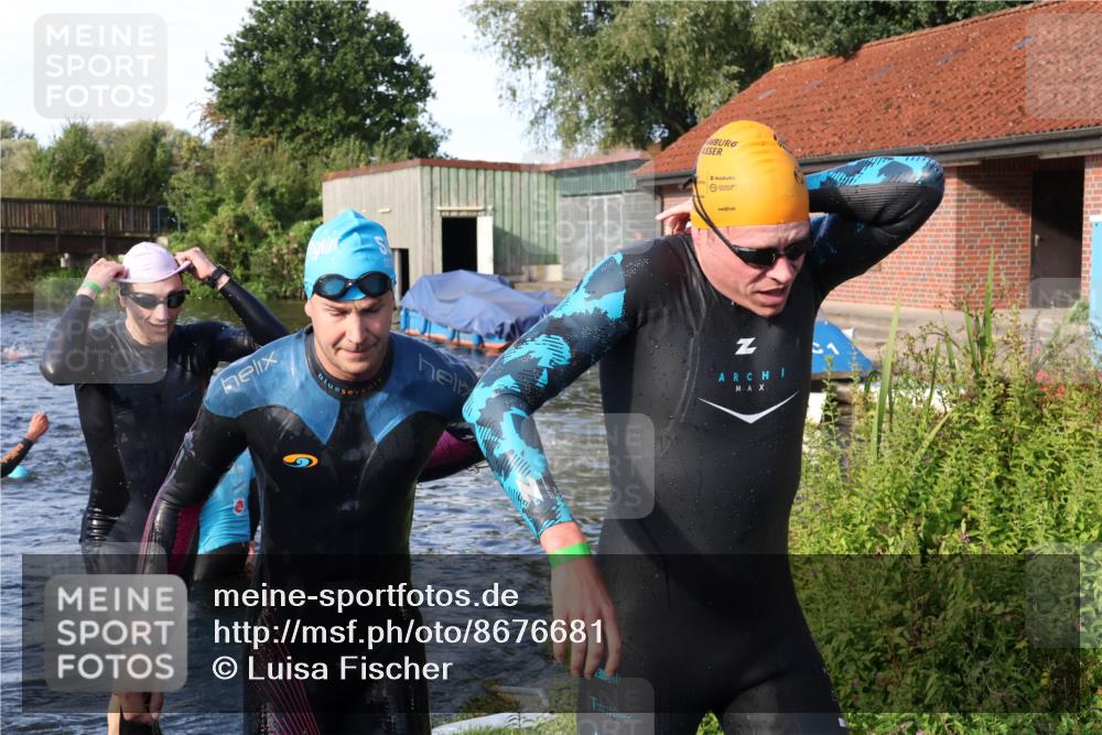 31.08.2025 - Elbe Triathlon Hamburg Luisa Fischer http://msf.ph/oto/8676681 31.08.2025 09:10:02 Schwimmen 459, 481, 589, 658 meine-sportfotos.de