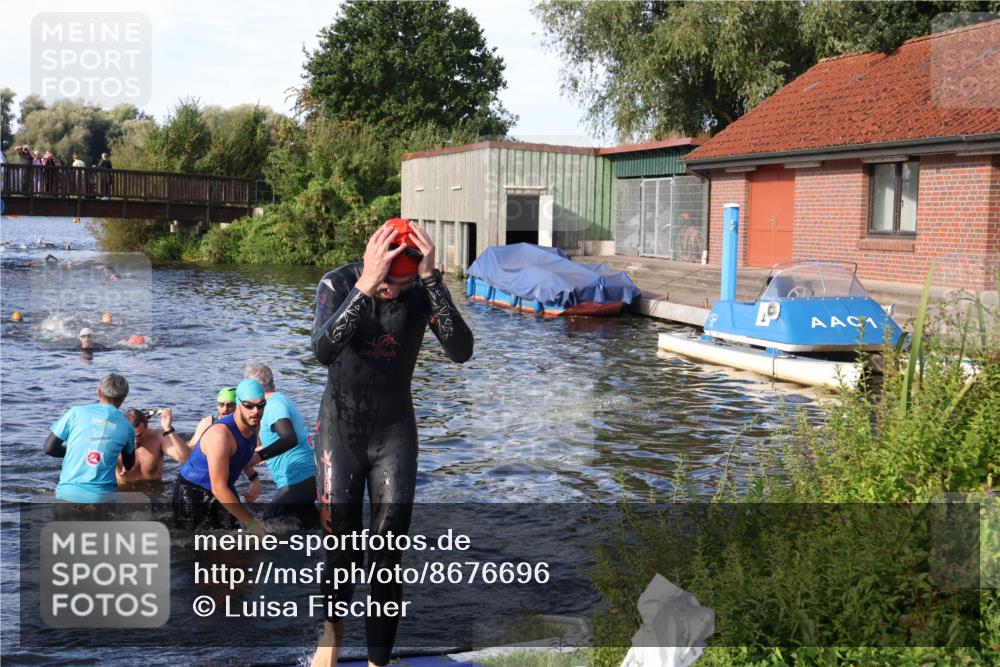 31.08.2025 - Elbe Triathlon Hamburg Luisa Fischer http://msf.ph/oto/8676696 31.08.2025 09:10:11 Schwimmen 432, 473, 478, 658 meine-sportfotos.de