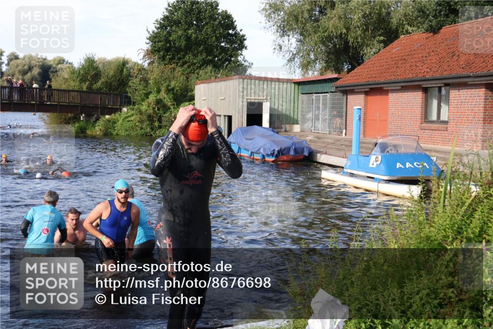 31.08.2025 - Elbe Triathlon Hamburg Luisa Fischer http://msf.ph/oto/8676698 31.08.2025 09:10:12 Schwimmen 432, 473, 478, 658 meine-sportfotos.de