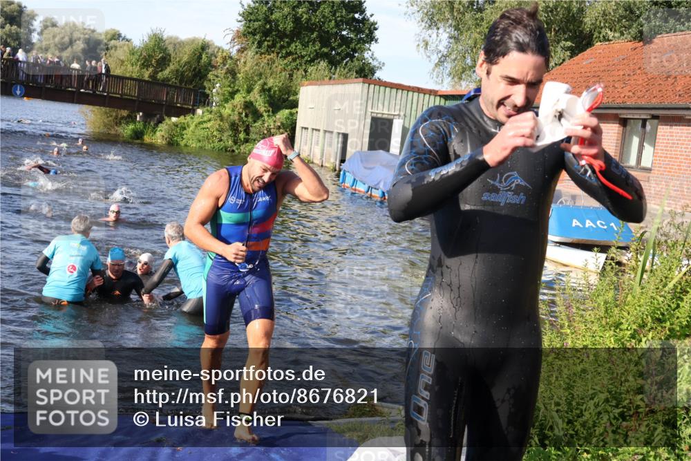 31.08.2025 - Elbe Triathlon Hamburg Luisa Fischer http://msf.ph/oto/8676821 31.08.2025 09:11:04 Schwimmen 428, 557, 574, 648 meine-sportfotos.de