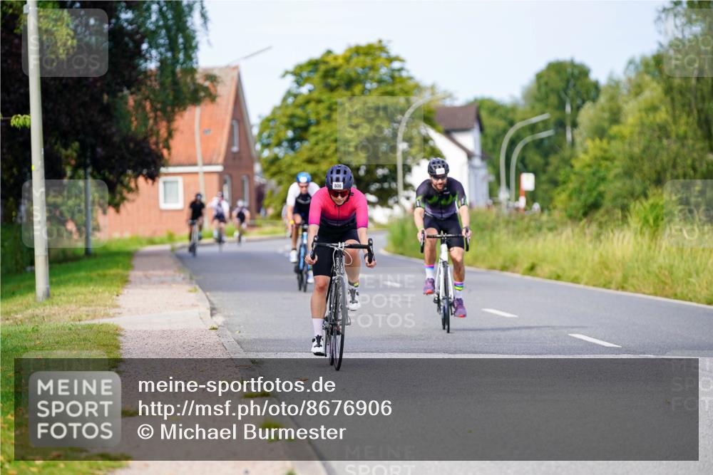 31.08.2025 - Elbe Triathlon Hamburg Michael Burmester http://msf.ph/oto/8676906 31.08.2025 10:26:02 Radfahren 768, 806, 1020, 1082 meine-sportfotos.de