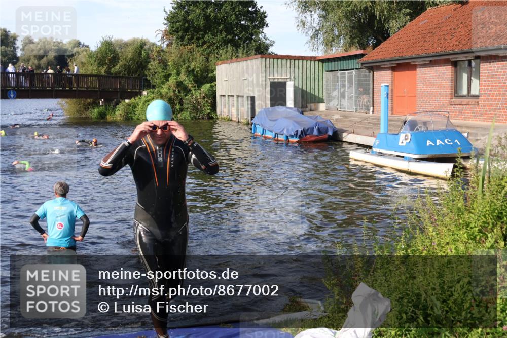 31.08.2025 - Elbe Triathlon Hamburg Luisa Fischer http://msf.ph/oto/8677002 31.08.2025 09:12:18 Schwimmen 639 meine-sportfotos.de