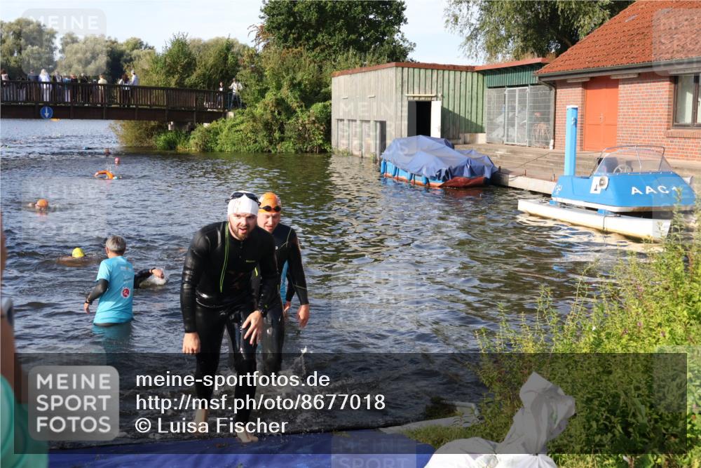 31.08.2025 - Elbe Triathlon Hamburg Luisa Fischer http://msf.ph/oto/8677018 31.08.2025 09:12:49 Schwimmen 461, 566, 627, 642, 643 meine-sportfotos.de