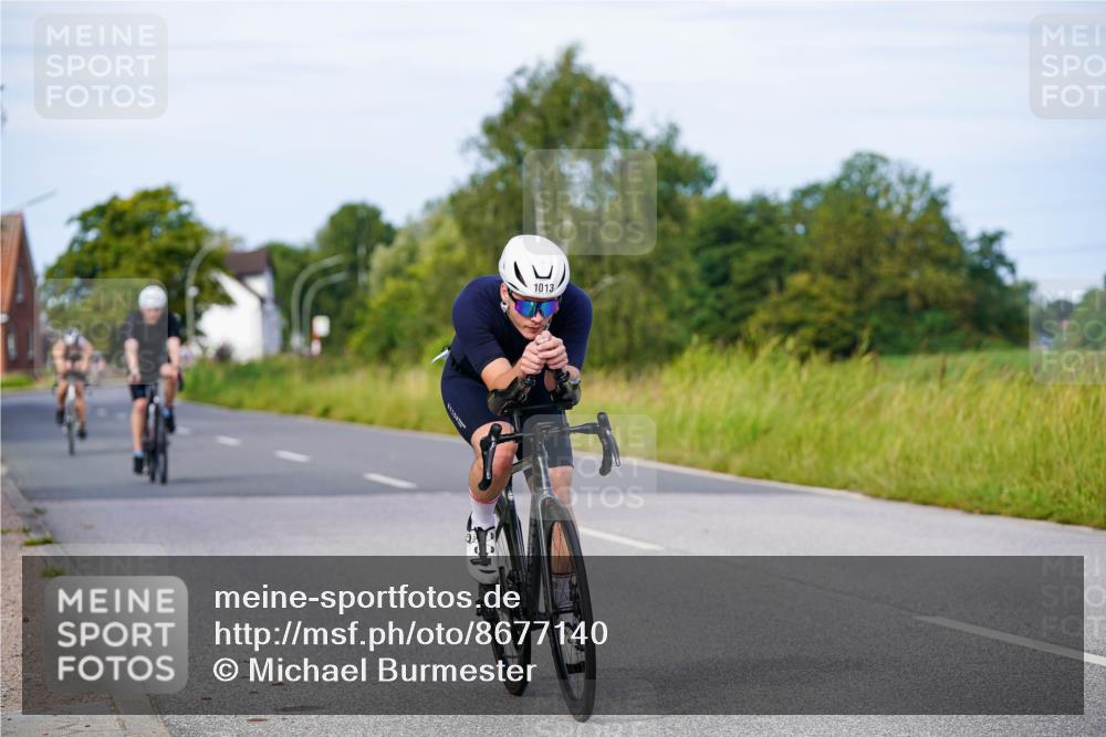31.08.2025 - Elbe Triathlon Hamburg Michael Burmester http://msf.ph/oto/8677140 31.08.2025 10:27:17 Radfahren 1013, 1027, 1105, 1129 meine-sportfotos.de