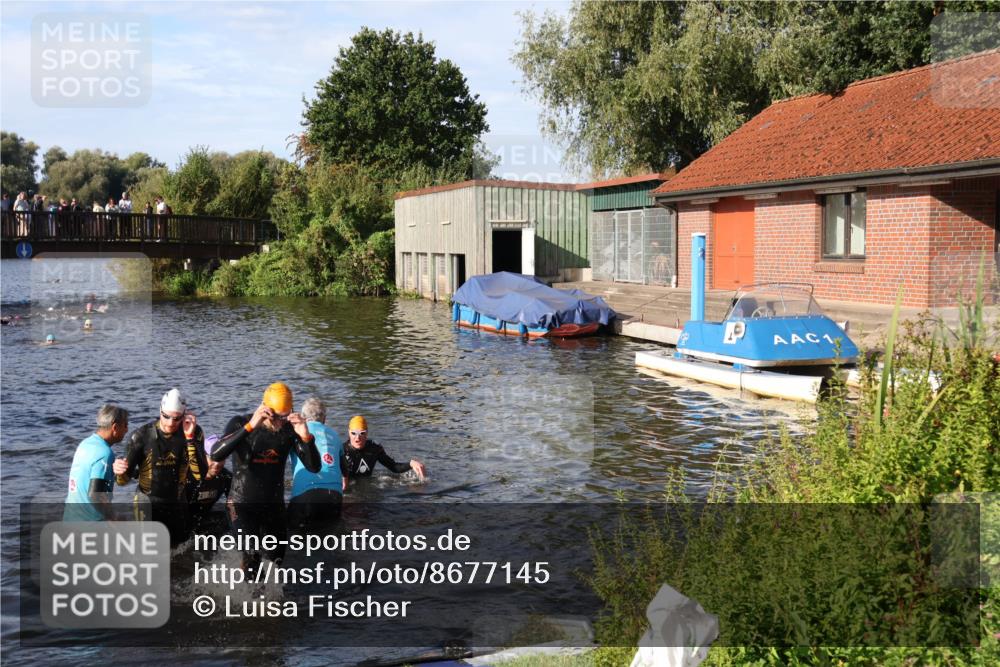 31.08.2025 - Elbe Triathlon Hamburg Luisa Fischer http://msf.ph/oto/8677145 31.08.2025 09:14:16 Schwimmen 597, 601, 608, 638, 659 meine-sportfotos.de
