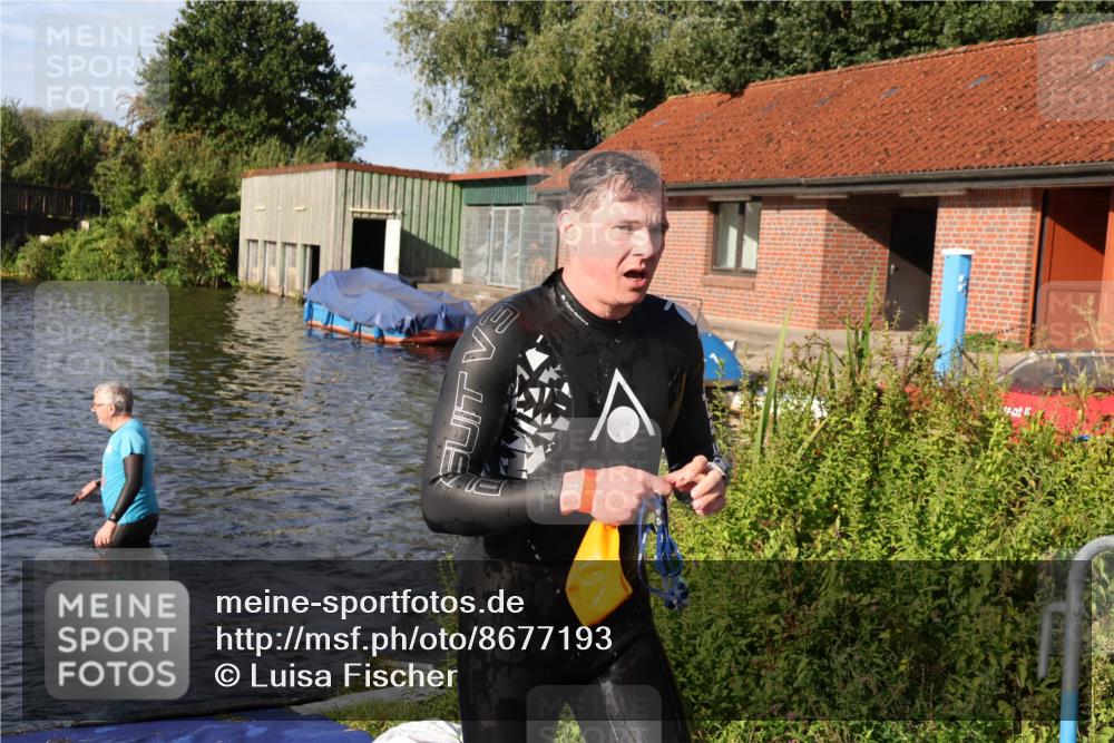 31.08.2025 - Elbe Triathlon Hamburg Luisa Fischer http://msf.ph/oto/8677193 31.08.2025 09:14:26 Schwimmen 601 meine-sportfotos.de