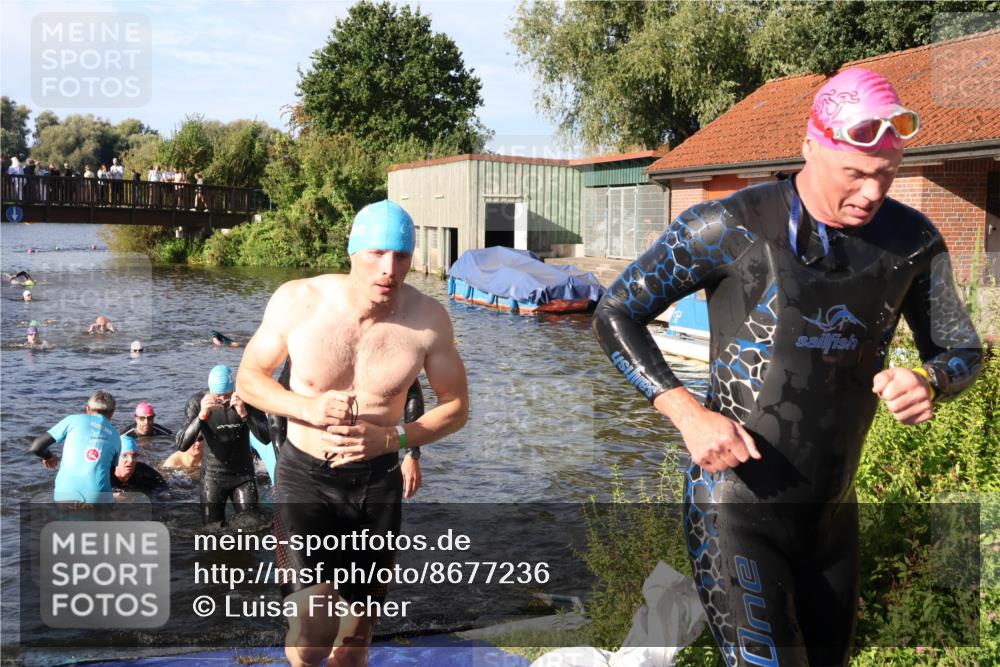 31.08.2025 - Elbe Triathlon Hamburg Luisa Fischer http://msf.ph/oto/8677236 31.08.2025 09:14:58 Schwimmen 427, 466, 605, 610, 715, 716, 724, 728 meine-sportfotos.de