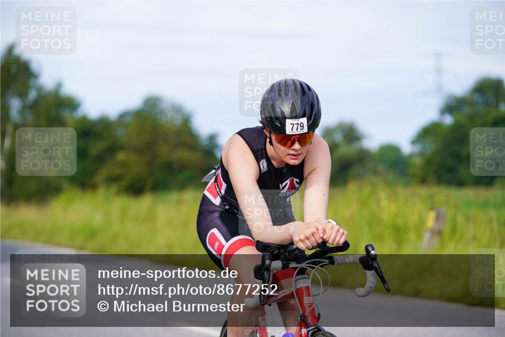 31.08.2025 - Elbe Triathlon Hamburg Michael Burmester http://msf.ph/oto/8677252 31.08.2025 10:27:56 Radfahren 779, 1089 meine-sportfotos.de