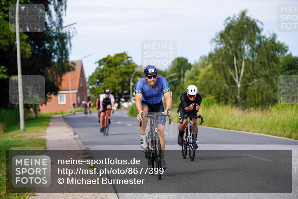 31.08.2025 - Elbe Triathlon Hamburg Michael Burmester http://msf.ph/oto/8677399 31.08.2025 10:28:44 Radfahren 701, 852, 913, 991, 1123, 1219 meine-sportfotos.de